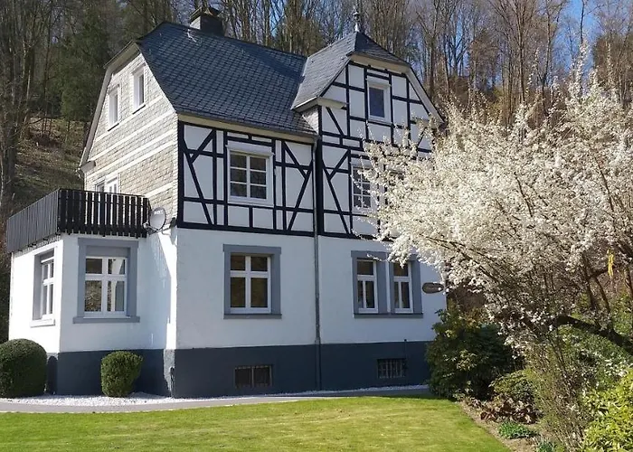 Haus Am Anger Feriehus